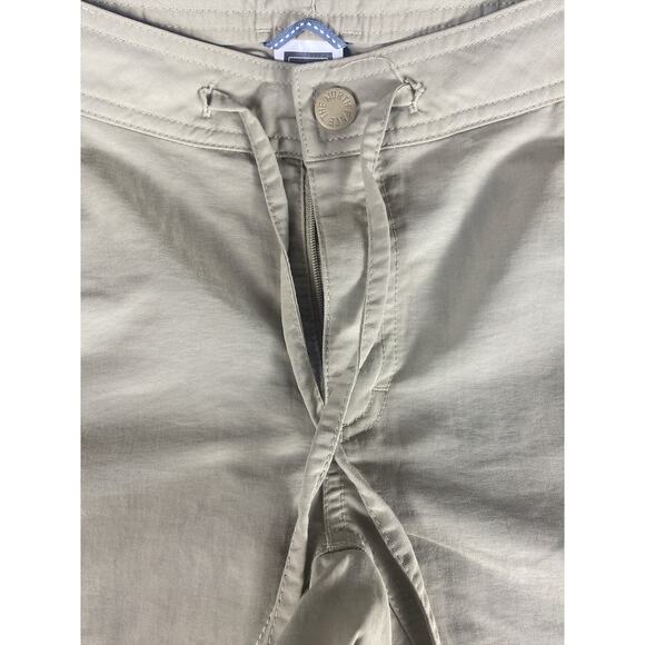 Women  tan North face capris size 8 - Picture 3 of 7